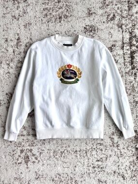 Vintage Burberry Men’s Pullover Crewneck Sweatshirt with Embroidered Logo Crest